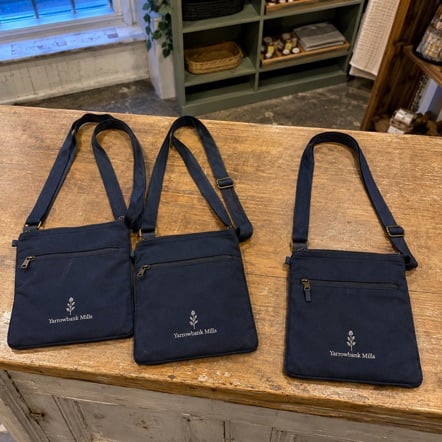 Promotional custom crossbody bags with company logo